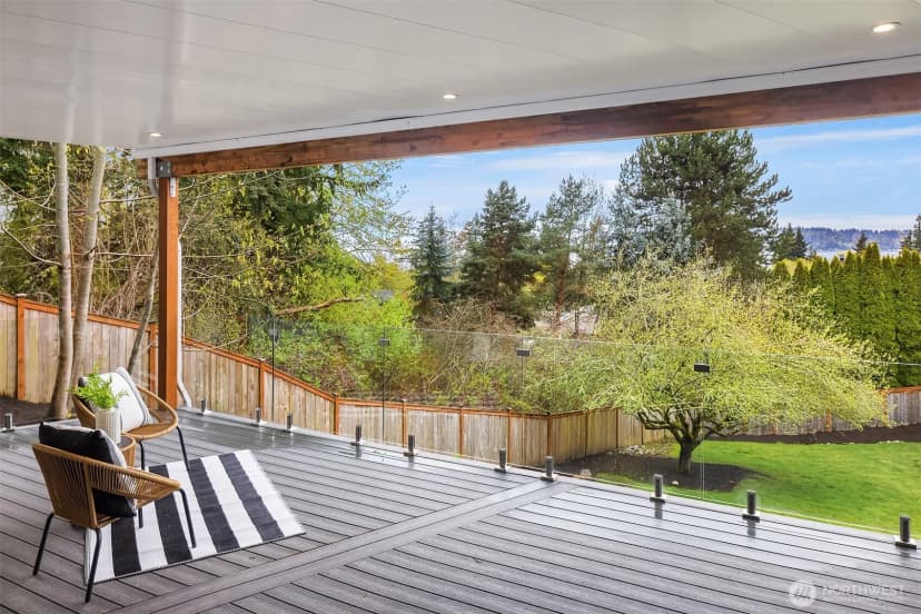 Property photo for 10612 Macarthur Lane, Mukilteo photo 31