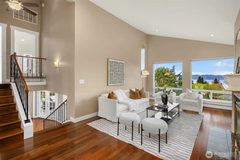 Property photo for 10612 Macarthur Lane, Mukilteo photo 14