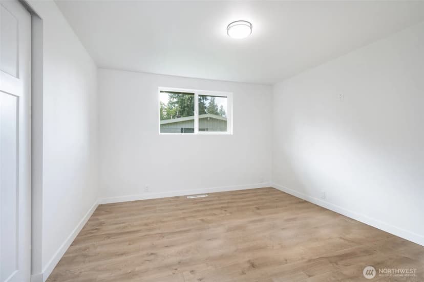 Property photo for 29004 18th Avenue S, Federal Way photo 19