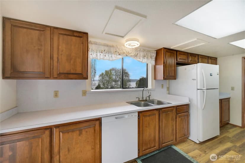 Property photo for 2601 2nd Avenue E, Port Orchard photo 29