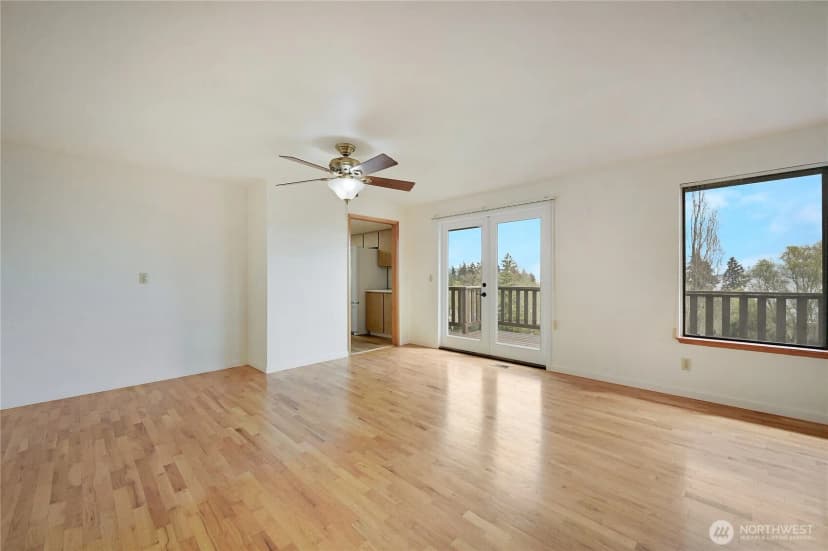 Property photo for 2601 2nd Avenue E, Port Orchard photo 12