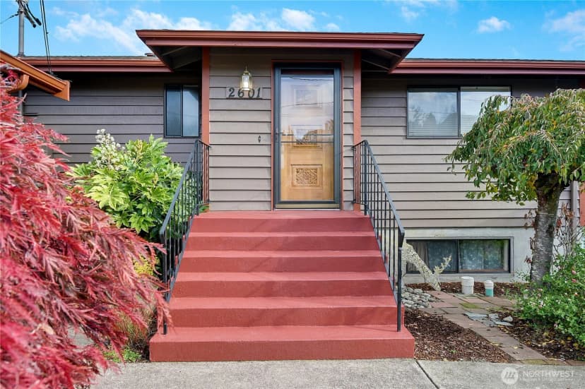 Property photo for 2601 2nd Avenue E, Port Orchard photo 7