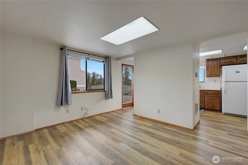 Property photo for 2601 2nd Avenue E, Port Orchard photo 31