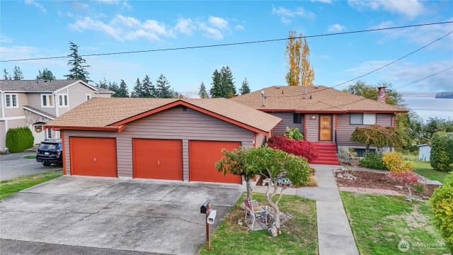 Property photo for 2601 2nd Avenue E, Port Orchard