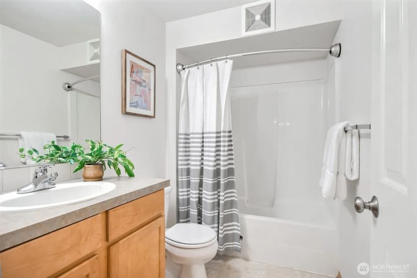 Property photo for 1957 23rd Place Ne #203, Issaquah photo 26