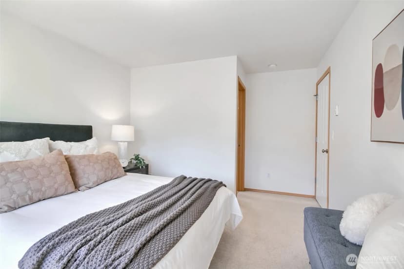 Property photo for 1957 23rd Place Ne #203, Issaquah photo 22