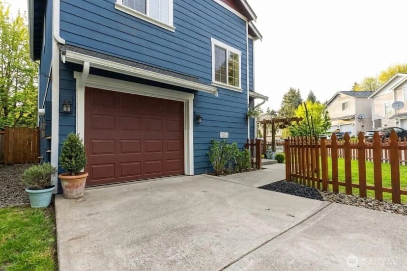 Property photo for 2058 Ne Green Glen Lane, Bremerton photo 24