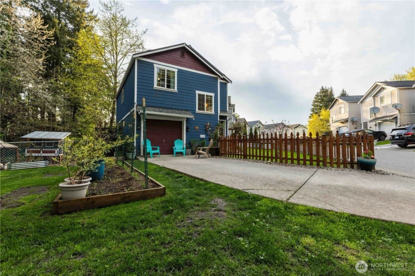 Property photo for 2058 Ne Green Glen Lane, Bremerton photo 25