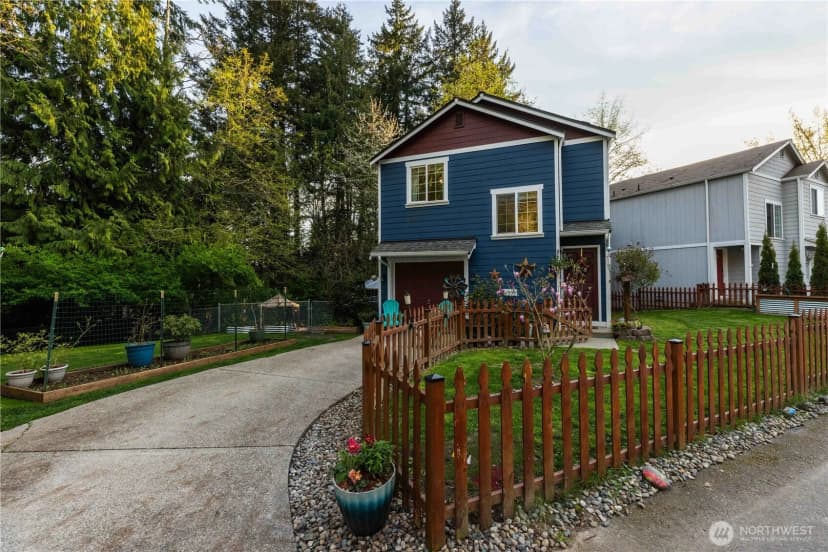 Property photo for 2058 Ne Green Glen Lane, Bremerton photo 33