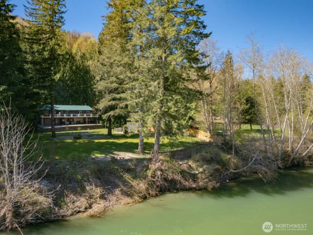 Property photo for 49487 Concrete Sauk Valley Rd, Concrete