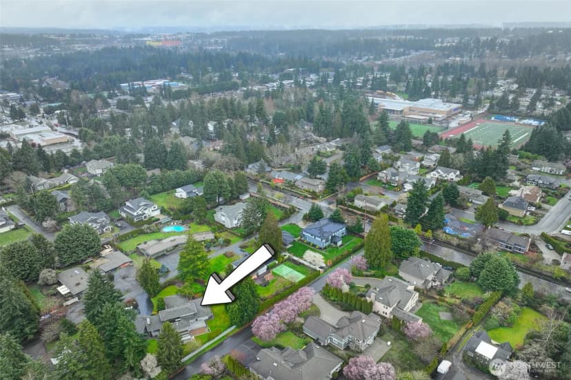 Property photo for 243 140th Avenue Ne, Bellevue photo 38