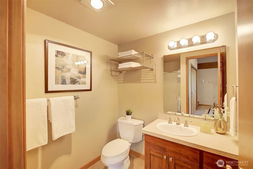 Property photo for 243 140th Avenue Ne, Bellevue photo 29