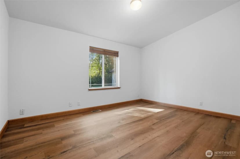 Property photo for 16618 40th Street Ct Nw, Lakebay photo 19
