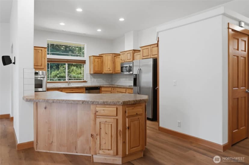 Property photo for 16618 40th Street Ct Nw, Lakebay photo 15