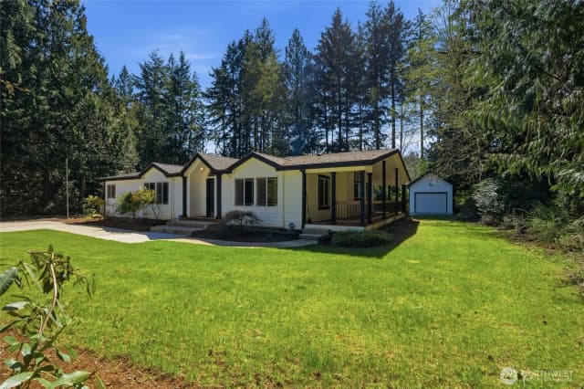 Property photo for 16618 40th Street Ct Nw, Lakebay photo 2