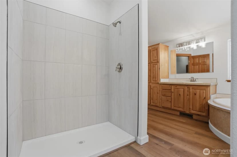 Property photo for 16618 40th Street Ct Nw, Lakebay photo 31