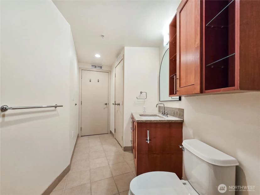 Property photo for 10610 Ne 9th Place #1000, Bellevue photo 10