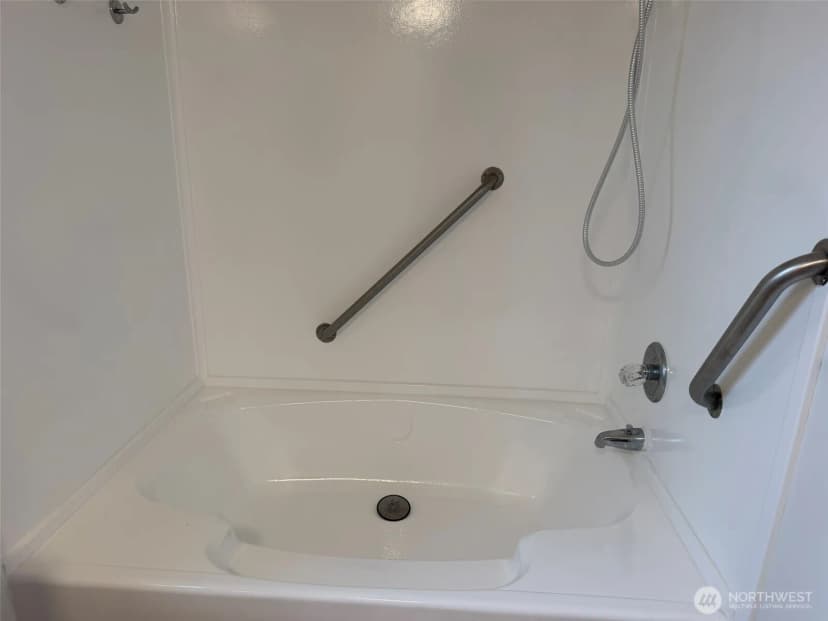 Property photo for 1120 S 25th Street #1, Mount Vernon photo 29
