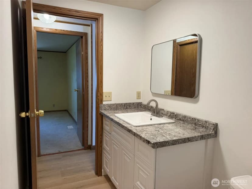 Property photo for 1120 S 25th Street #1, Mount Vernon photo 19