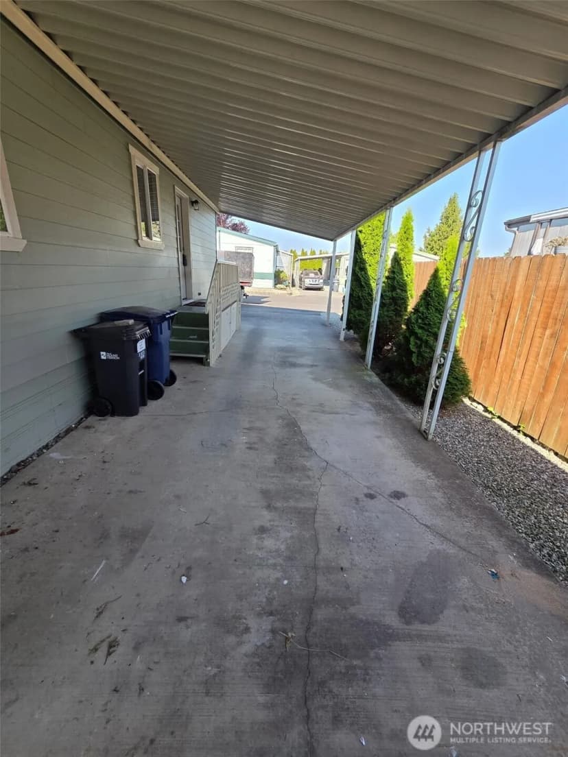 Property photo for 1120 S 25th Street #1, Mount Vernon photo 5