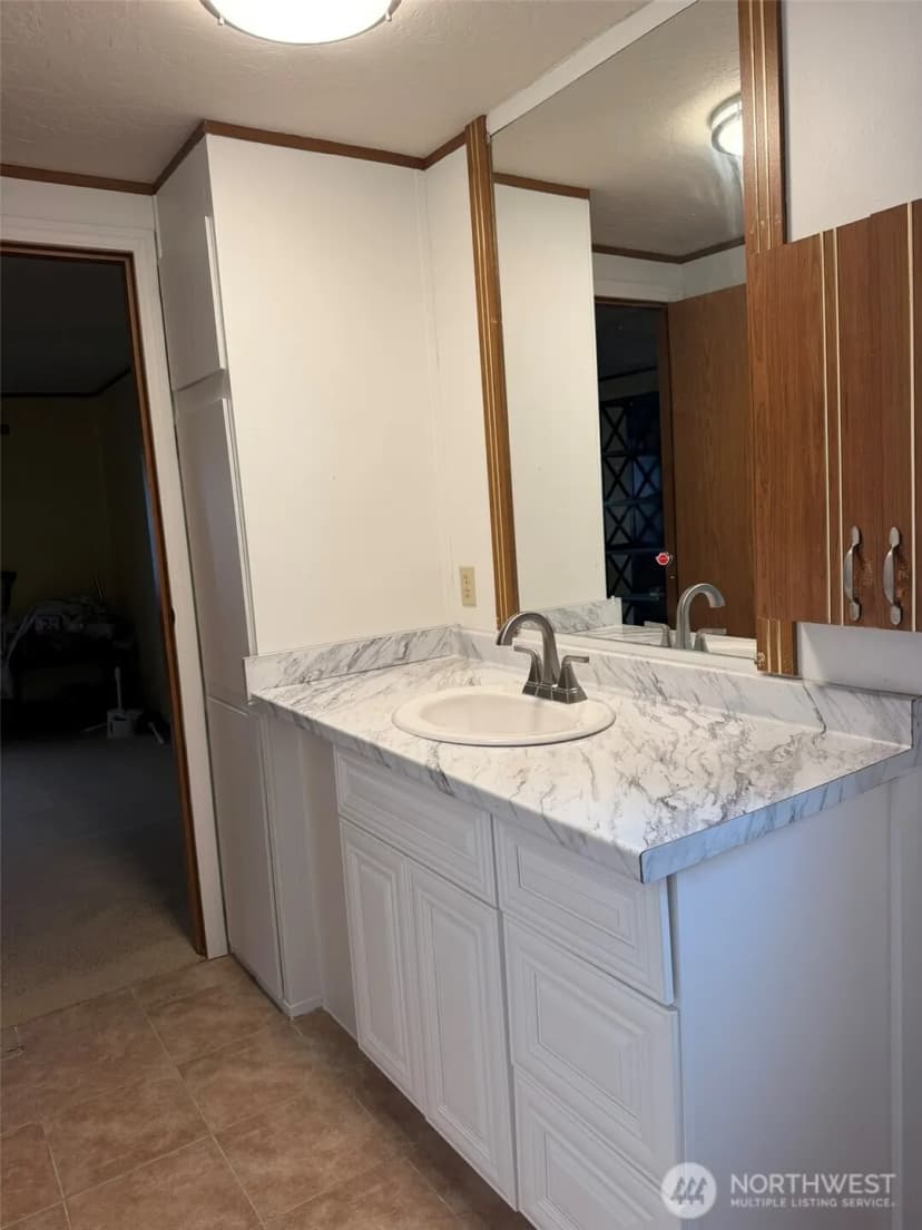 Property photo for 1120 S 25th Street #1, Mount Vernon photo 30