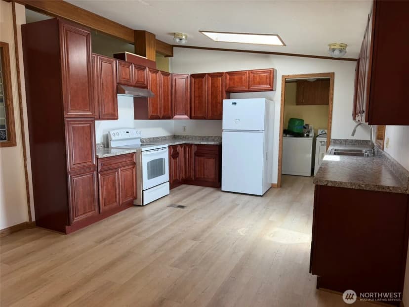 Property photo for 1120 S 25th Street #1, Mount Vernon photo 8