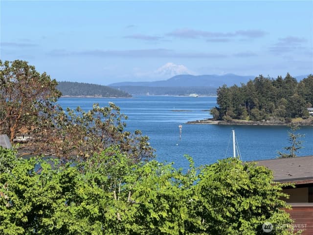 Property photo for 625 Harrison Street #a, Friday Harbor photo 3