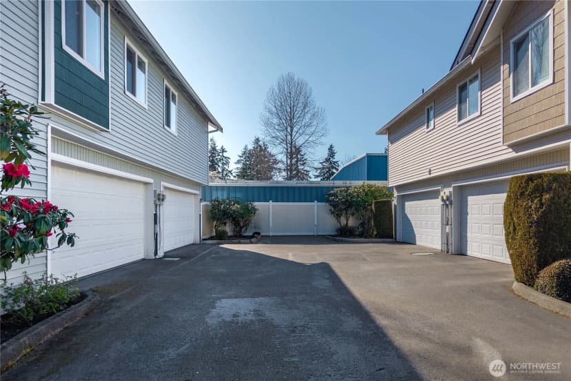 Property photo for 11236 3rd Avenue E, Tacoma photo 31