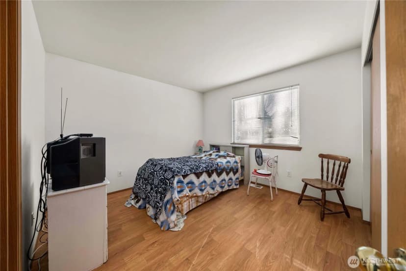 Property photo for 11236 3rd Avenue E, Tacoma photo 20