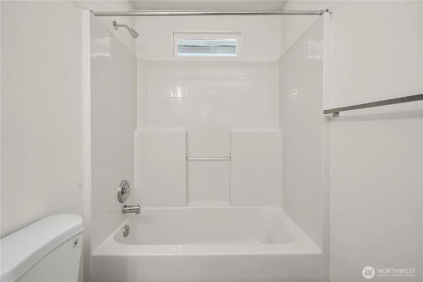 Property photo for 11236 3rd Avenue E, Tacoma photo 23