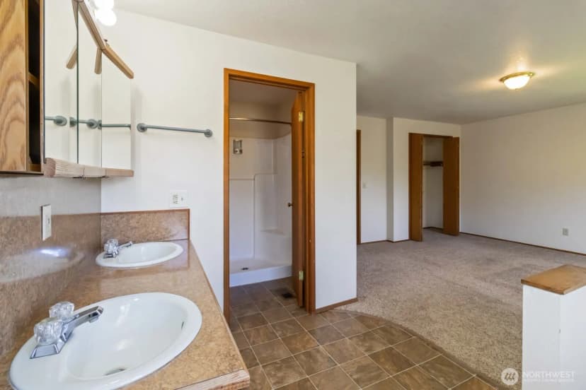 Property photo for 207 Tillicum Drive, Chehalis photo 33
