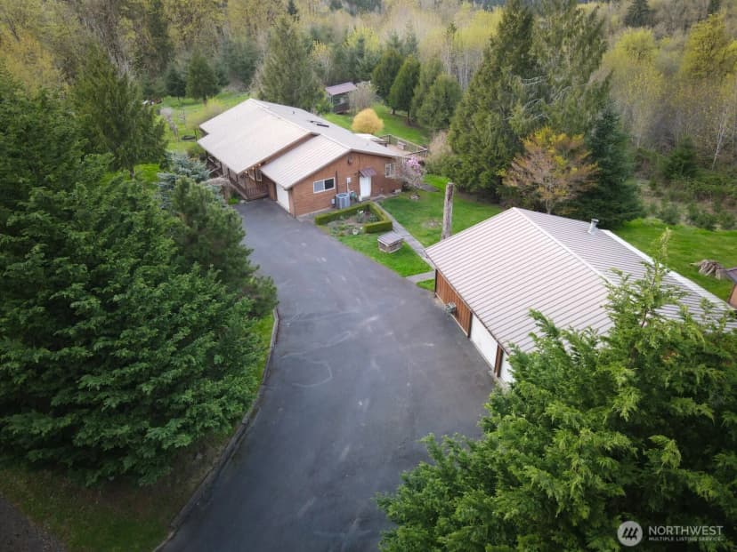 Property photo for 207 Tillicum Drive, Chehalis photo 4