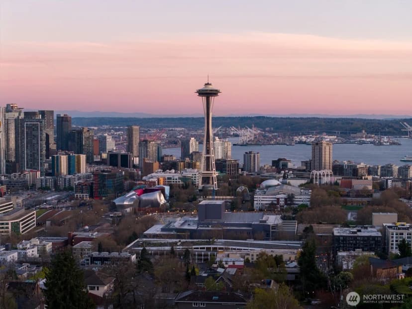 Property photo for 305 Lee Street, Seattle photo 35