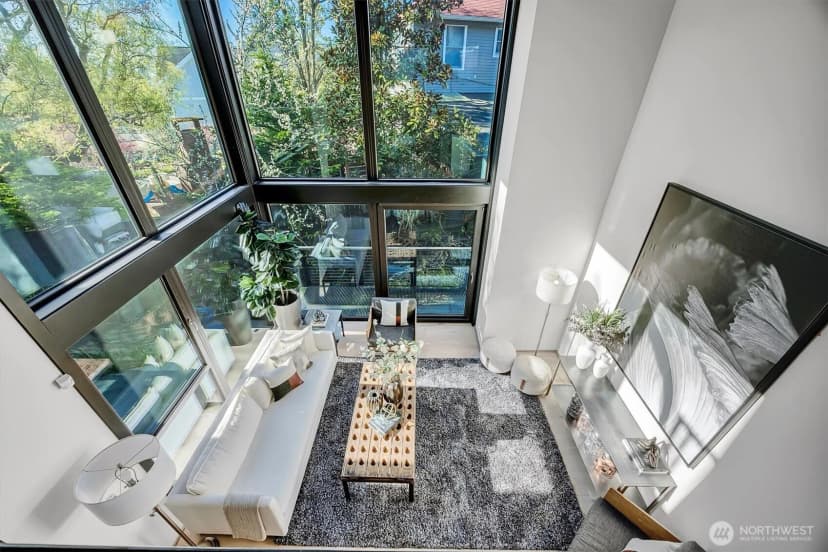 Property photo for 305 Lee Street, Seattle photo 13