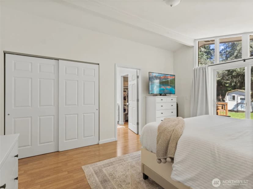 Property photo for 9141 Waverly Drive Sw, Lakewood photo 15