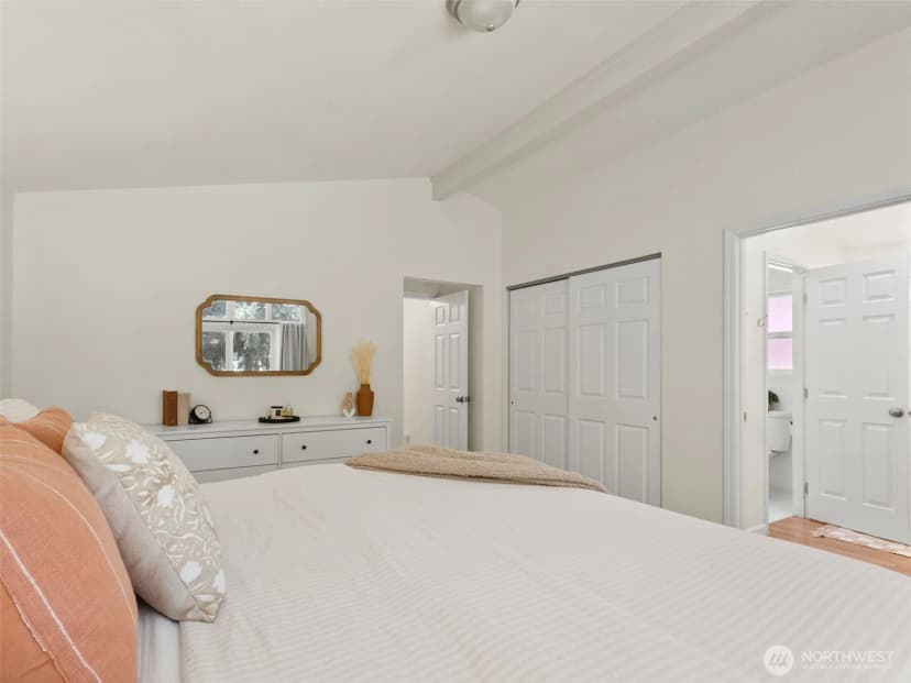 Property photo for 9141 Waverly Drive Sw, Lakewood photo 16