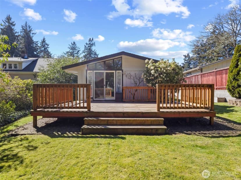 Property photo for 9141 Waverly Drive Sw, Lakewood photo 31