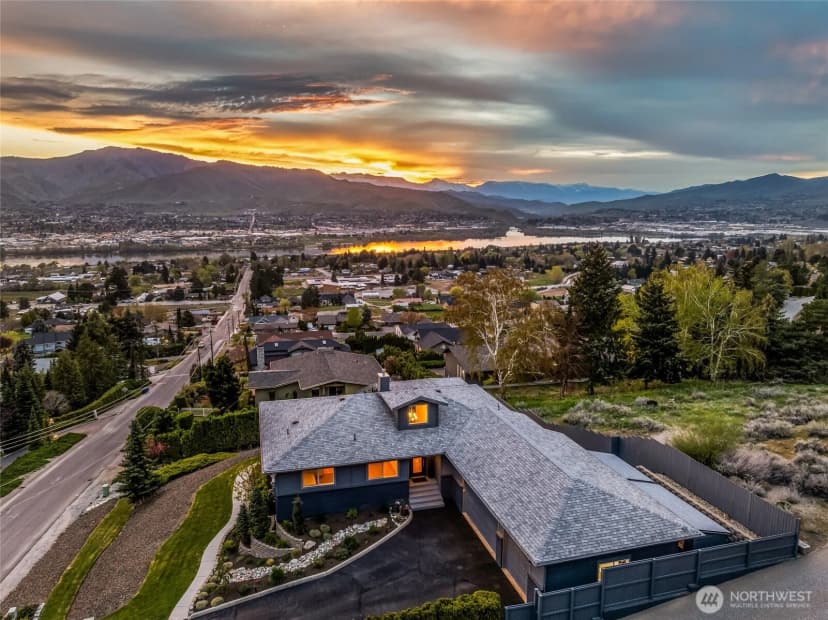 Property photo for 521 23rd Street Ne, East Wenatchee photo 4