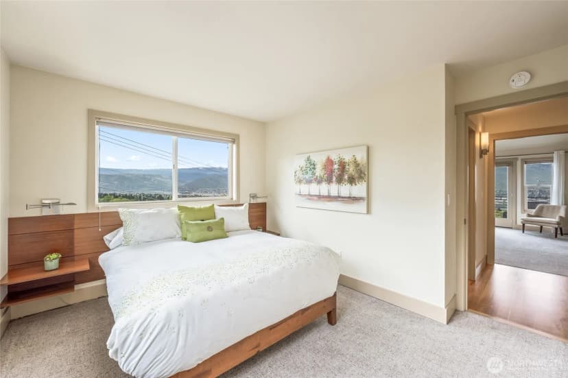 Property photo for 521 23rd Street Ne, East Wenatchee photo 21