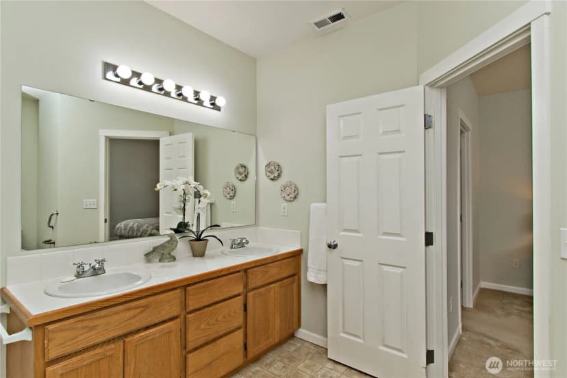 Property photo for 15316 45th Street Se, Sumner photo 16