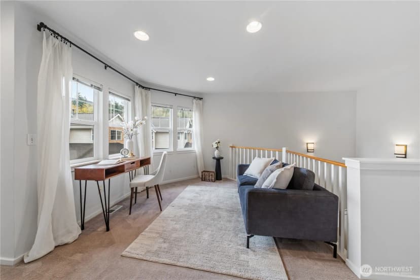 Property photo for 205 Newport Way Nw #j1, Issaquah photo 26