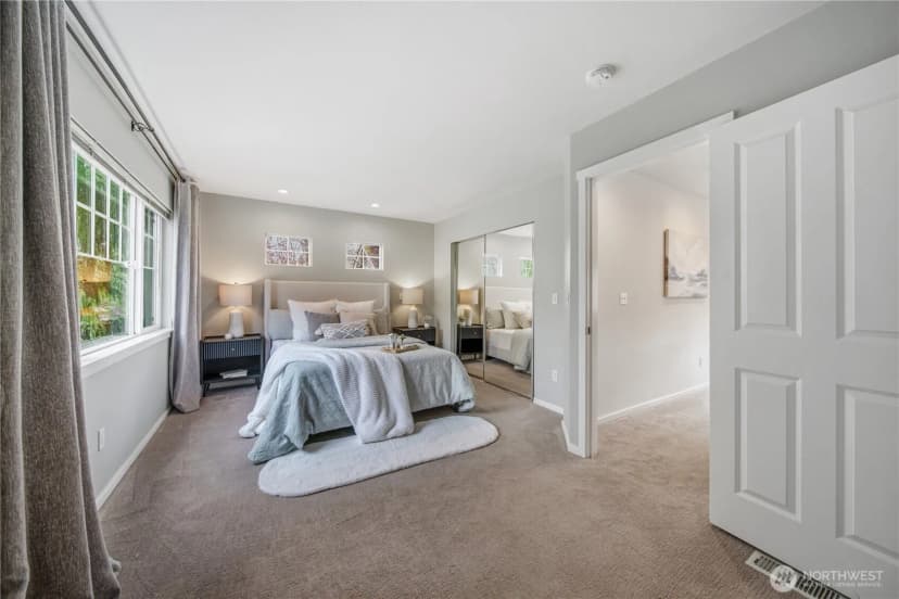 Property photo for 205 Newport Way Nw #j1, Issaquah photo 21