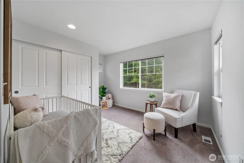 Property photo for 205 Newport Way Nw #j1, Issaquah photo 28