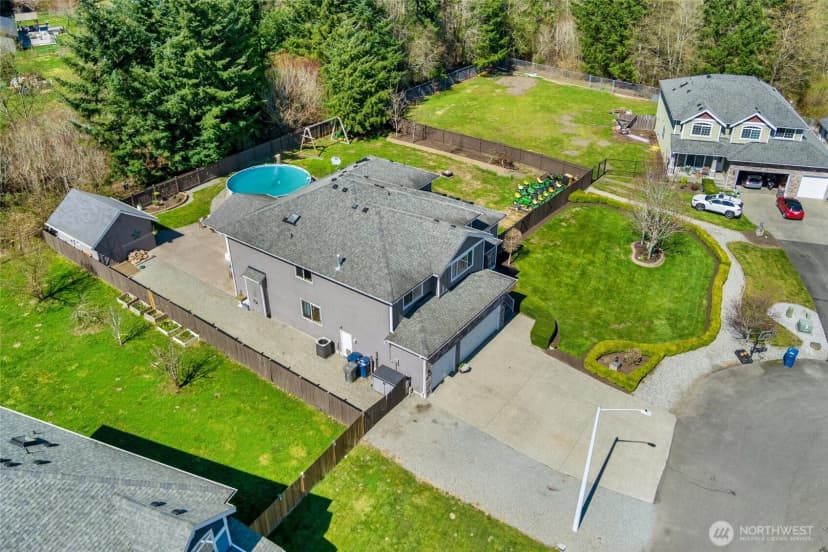 Property photo for 15910 27th Avenue Nw, Stanwood photo 32