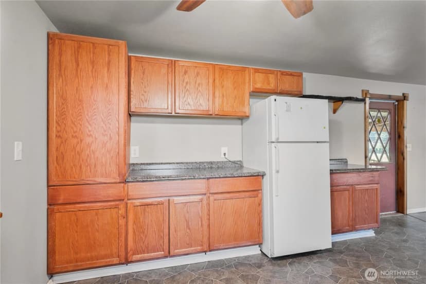 Property photo for 302 Studebaker Road, Castle Rock photo 5