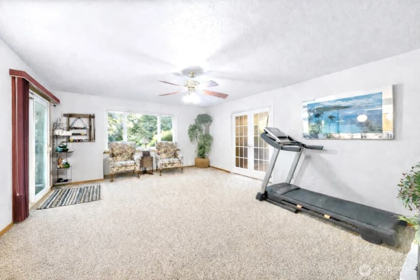 Property photo for 4029 Sanmar Drive Ne, Olympia photo 10