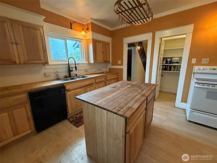 Property photo for 918 W Cushing Street, Aberdeen photo 17