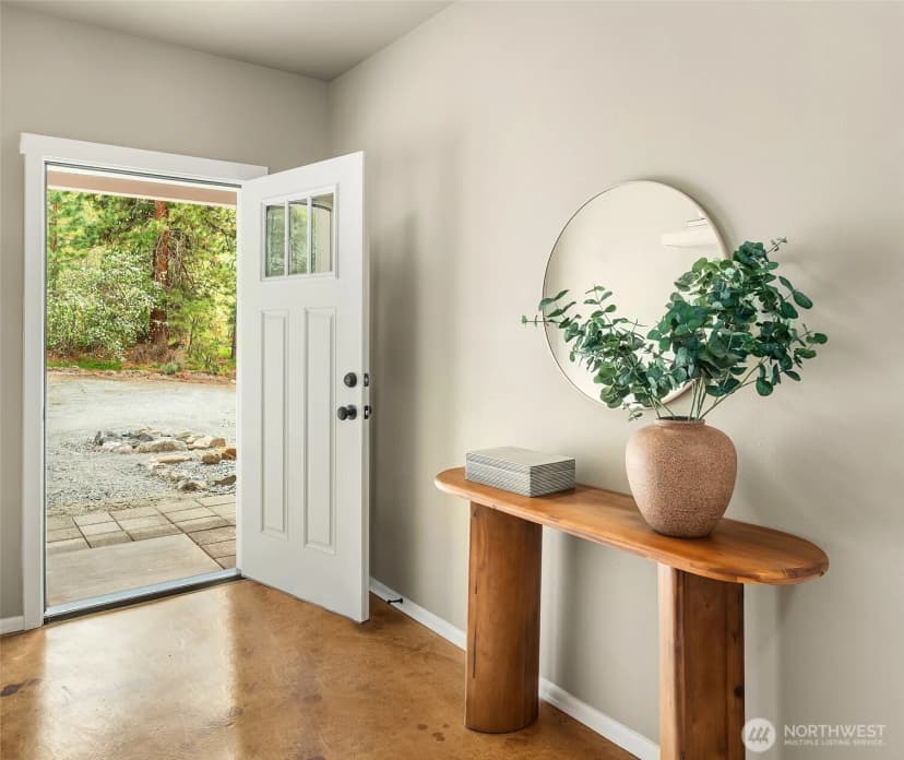 Property photo for 24 Mackenzie Way, Chelan photo 5