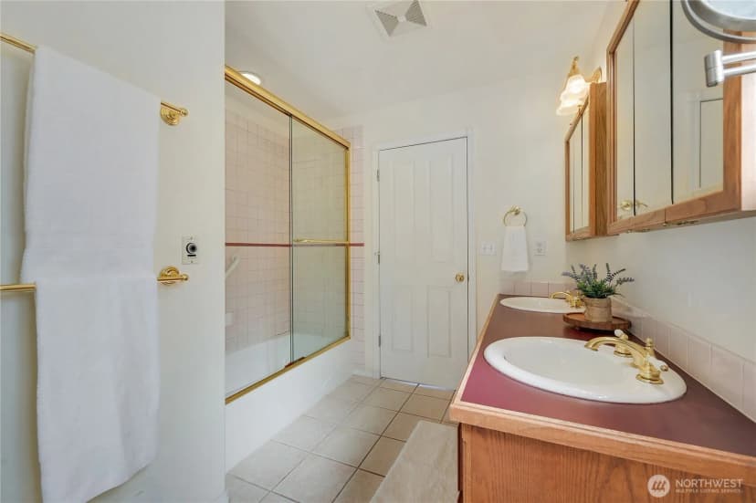Property photo for 2212 Sheridan Street, Port Townsend photo 19