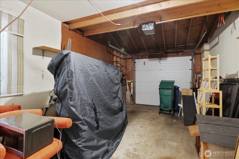 Property photo for 15914 3rd Place Sw #c, Burien photo 33